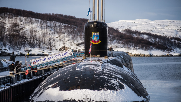 ����˹���֮ͧ�����ڲ���Ƭ�ع⣬��������������ɣ��