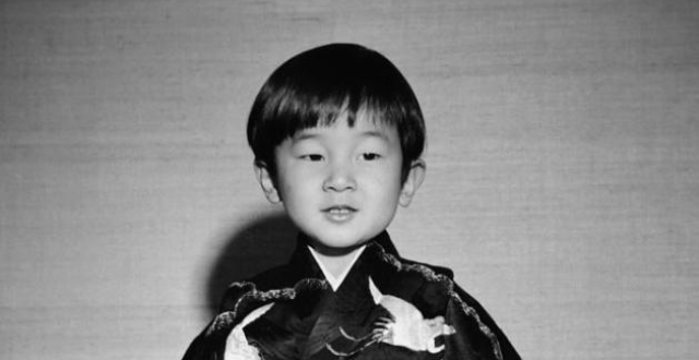 关于日本天皇德仁的一切：令和元年，起风了_腾讯新闻
