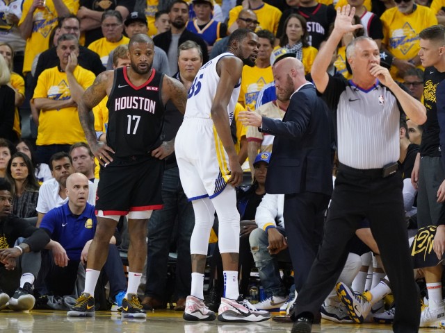勇士的煙霧彈？杜蘭特隨隊前往多倫多備戰，球迷：這情況能上場？-黑特籃球-NBA新聞影音圖片分享社區