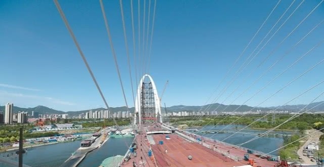 北京新首钢大桥7月主梁合龙 预计9月贯通