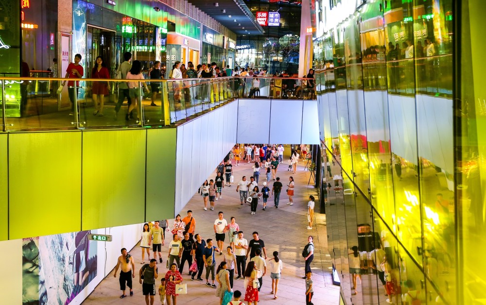 从来不缺人流量的花果园购物中心