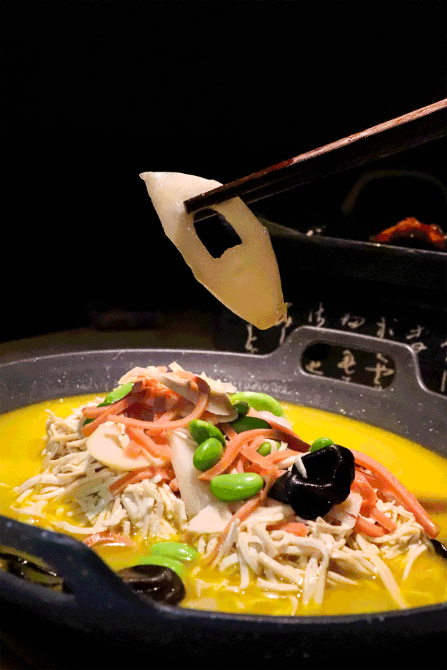 这家超雅致的淮扬菜餐厅来镇江啦!打卡还送溱湖虾兵蟹将!