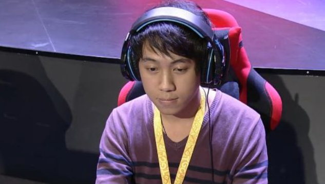 斗鱼dnf明星挑战赛交锋火热,第一周凤凰羽绝地突围!