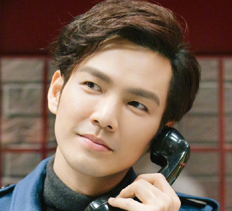 钟汉良性格沉稳,气质出众,还是一名歌手!