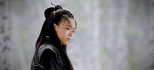 加伊姐|童年被家暴、贫穷、拍情色片，凭什么40岁后，她比林志玲活得舒展？