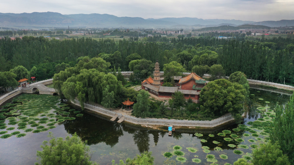 山西广灵湿地颐养塞上水城