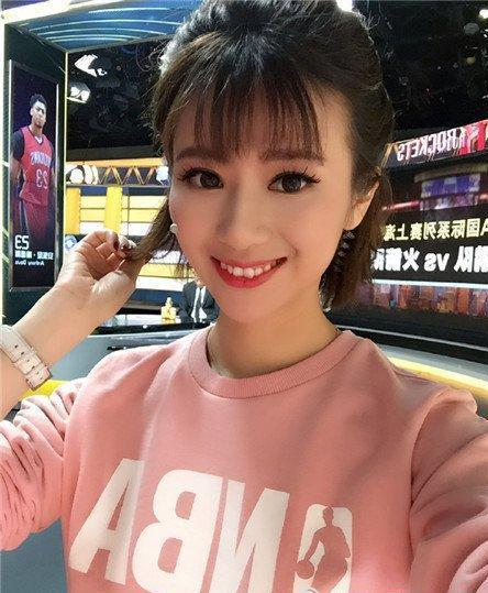 曾经腾讯最受欢迎的女主播徐小溢