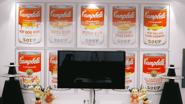 玩具|他在西湖边买200㎡豪宅，4年不住人，堆满的玩具总价超房子