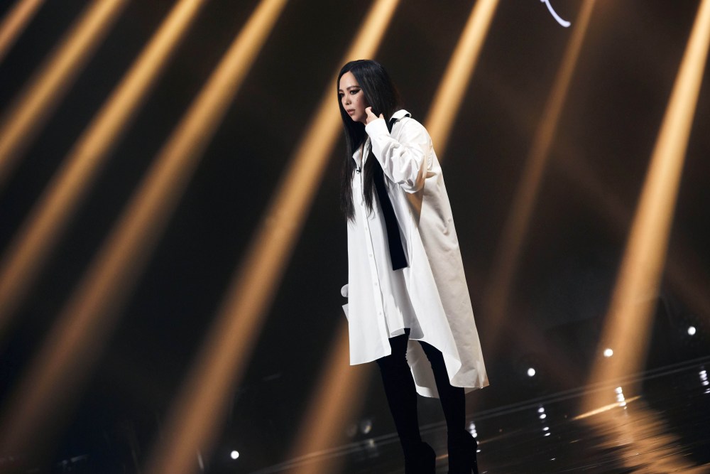 张惠妹《声入人心》合作舞台惊艳首唱 声情合一完美演绎跨界名曲《if