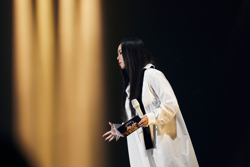 张惠妹《声入人心》合作舞台惊艳首唱 声情合一完美演绎跨界名曲《if