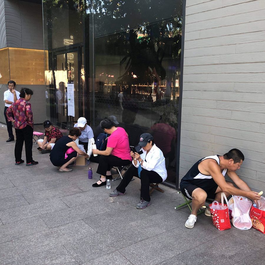 五,和大爷大妈抢鞋