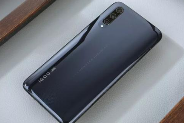 vivo iqoopro5g,骁龙855plus 4800w