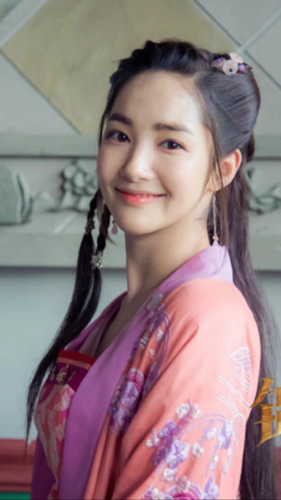 锦衣夜行女主角小樱