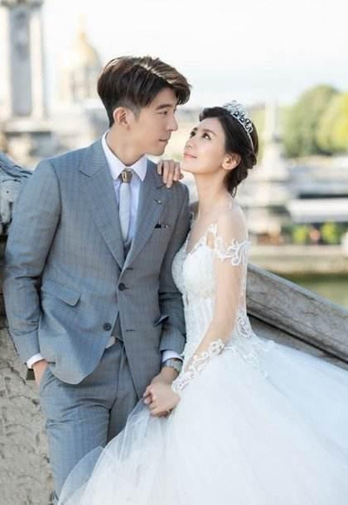 娱乐圈中的4对姐弟恋,秦昊伊能静上榜,最后一对相差12岁!