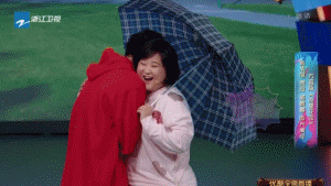 贾玲|她是不是为数不多的零差评女艺人？