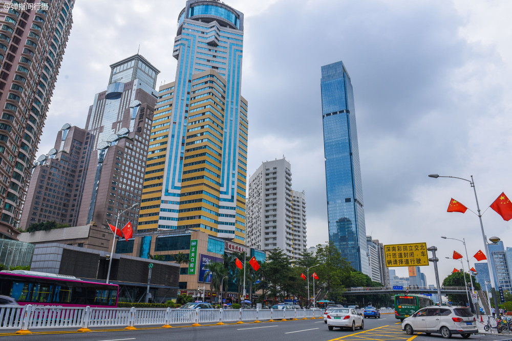 深圳华强北,号称中国电子第一街,年销售两千亿成就无数草根富豪