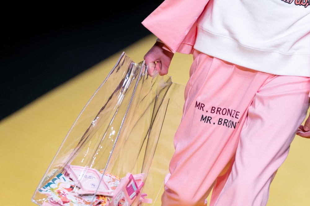 bronze lucia 2020系列全新发布 宋文熙现身秀场热点多