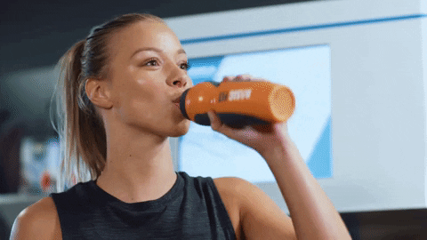 喝水减肥法时间表:这三个时间段喝"够"水,相当于慢跑20分钟