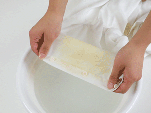 白色衣服发黄怎么办这么洗每天都穿新衣服