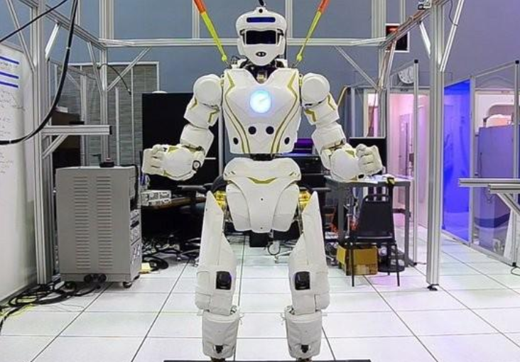 如果大量工作被机器人代替那人类该如何面对找不到工作的生活