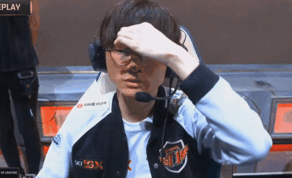 网友热议g2击败skt:faker手都抖了,你就知道比赛有多刺激了