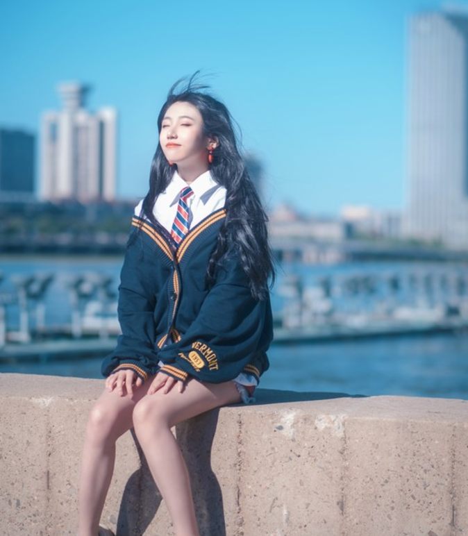 灵埋cos:好漂亮的小姐姐呀,你喜欢吗?