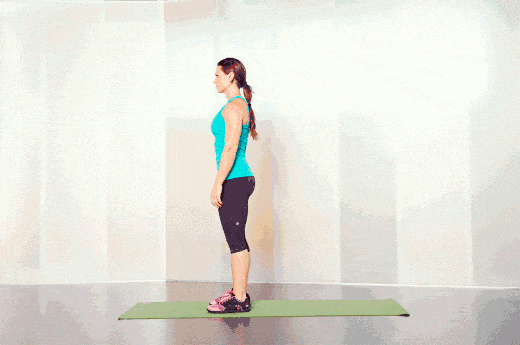 提膝跳:提膝跳可以跳得更高,更高的强度,也就意