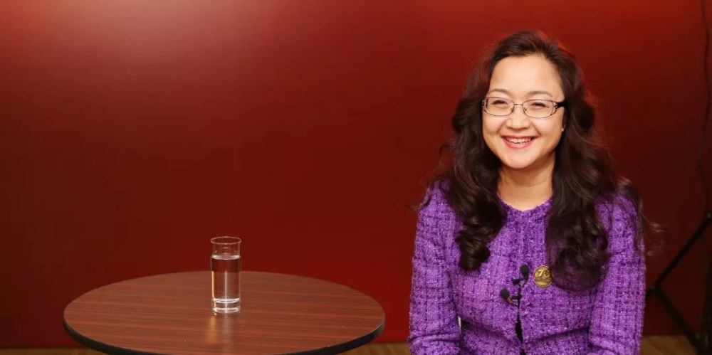 安踏集团李玲让超越自我的体育精神融入到每个人的生活