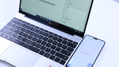 想不到有一天你磕上的cp是手机和电脑