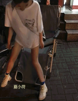 搞笑gif趣图姨子下手这么狠一定不是亲生的吧