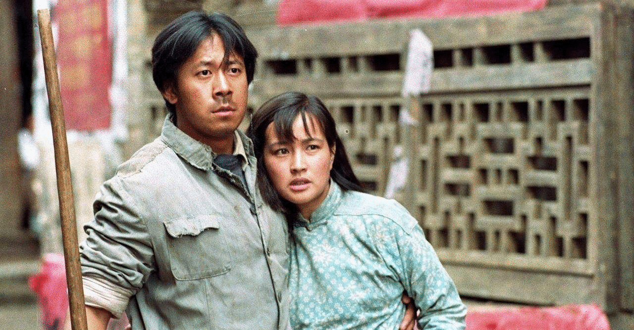 25年后旧情人首度同框!刘晓庆与姜文开心叙旧