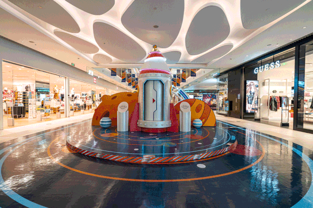 堪比史努比主题游乐园 史努比太空漫游首展登陆魔都 腾讯新闻