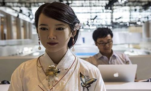 女性机器人为何这么受欢迎宅男这三个功能比女朋友都厉害