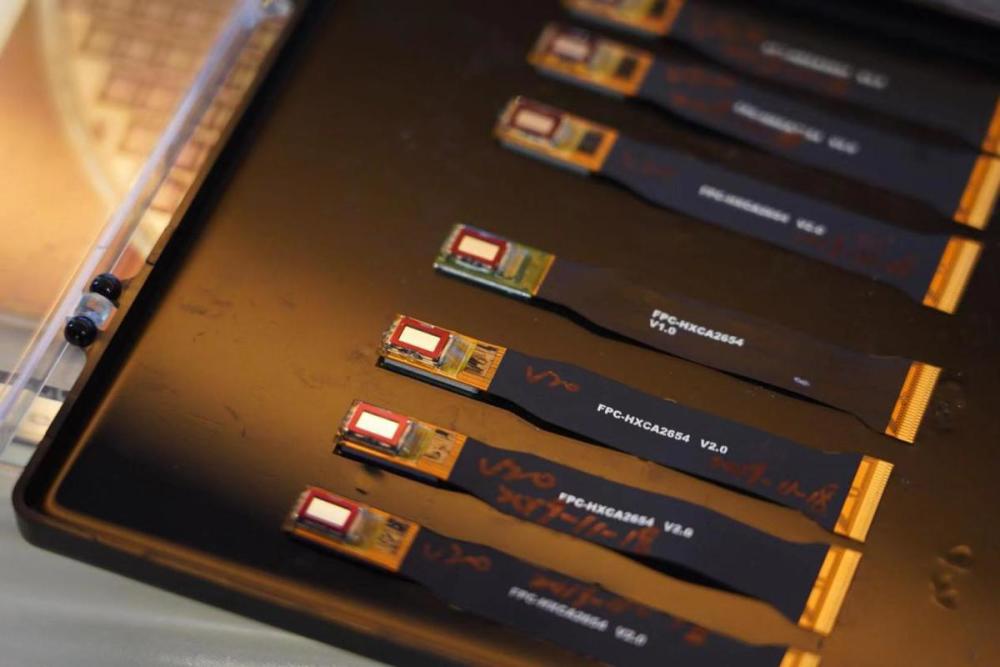 中国民企打破美日垄断发布自主研发lcos芯片明年4月量产