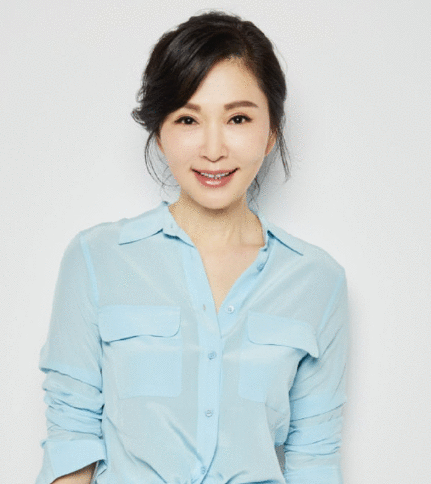 都说岁月中不败美人,这大概是对张玉嬿最好的诠释了吧.