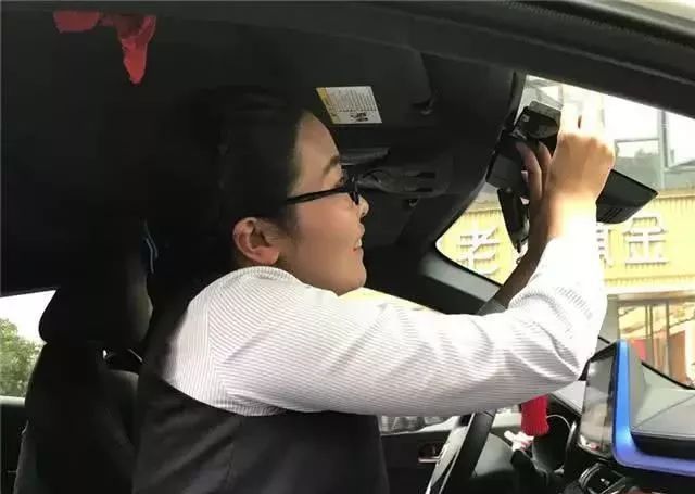 车牌支付高速费_车牌支付_车牌支付是怎么回事