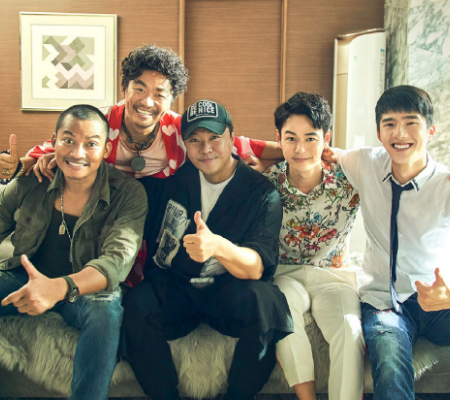 《唐探3》海报暗含深意,kiko的"手"暴露身份,或将是q