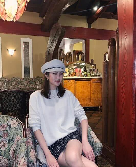 任正非二千金21岁才貌双全成名媛可不全因为有个豪门老爸