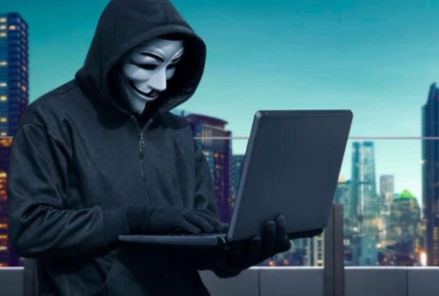 世界上最厉害的4个黑客一台电脑控制世界最后一个来自中国