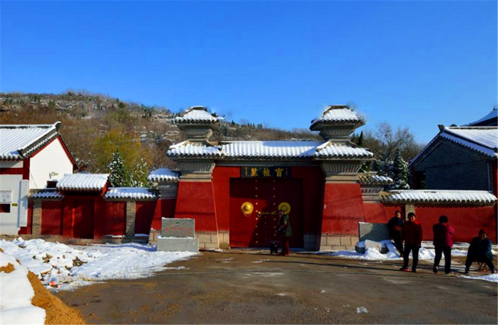 曹植墓现场实拍:曹植"七步成诗"后结局如何?从陪葬品可见一斑