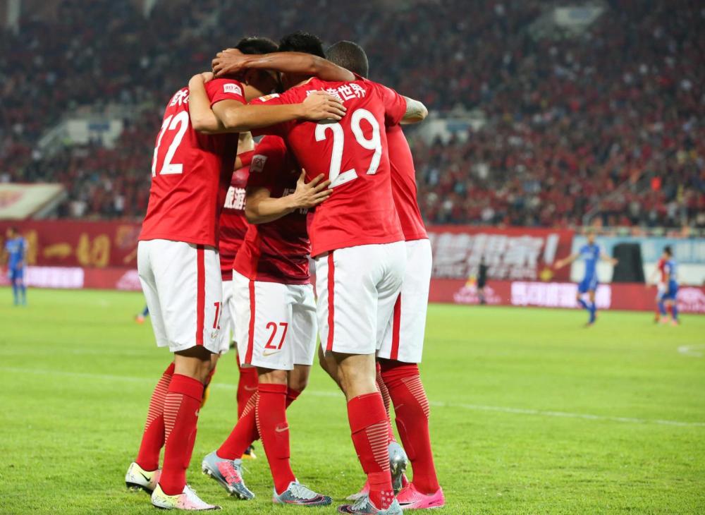 中超:天津泰达外援举行婚礼!广州恒大外援新东