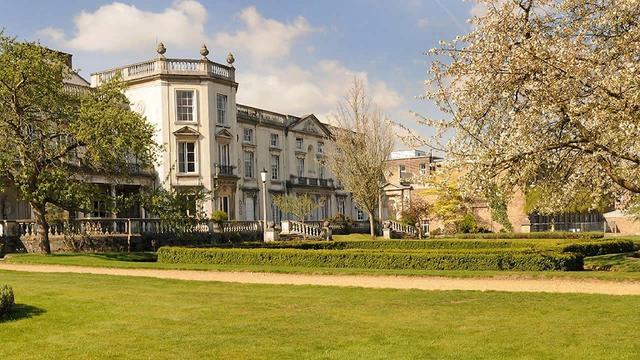 你知道伦敦罗汉普顿大学吗?