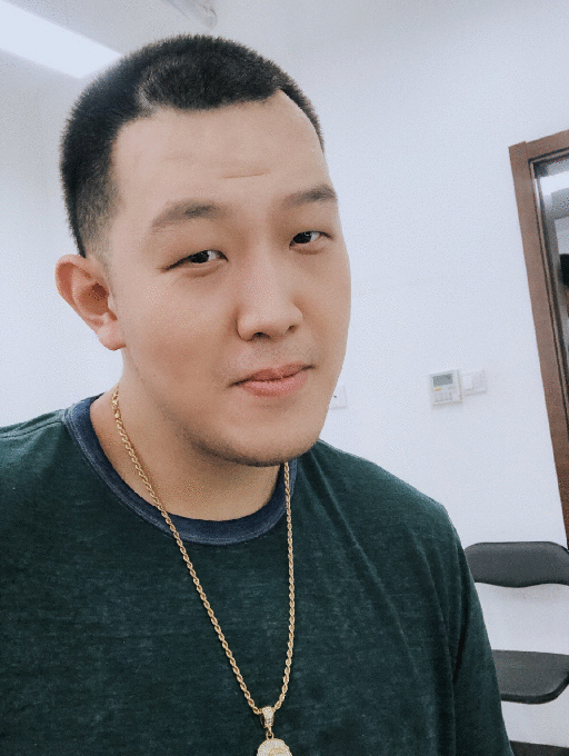 有种意外叫庆余年的程巨树卸下特效妆后小鲜肉一枚