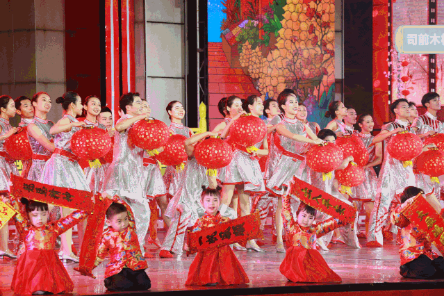 639_426gif 动态图 动图