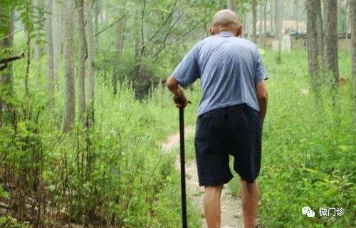 阳气足的人,后背有四个特点!这是一点中医常识