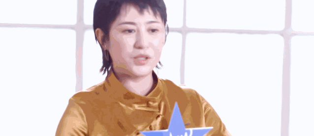 马丽孕照独家曝光，37岁的她在婚姻里也是小女人