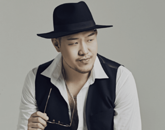 《庆余年》里的程巨树"牺牲"有多大?看到他的生活照,网友直呼:男神!