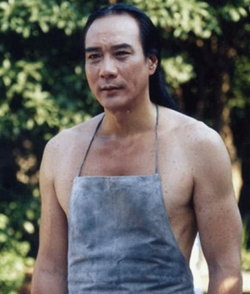 演员徐少强1950年出生于广东省江门市,中国香港男演员,出身于邵氏公司