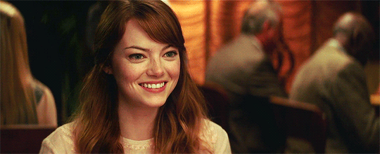 石头姐艾玛.斯通订婚后暴瘦!是工作太疯狂还是感情出变数?