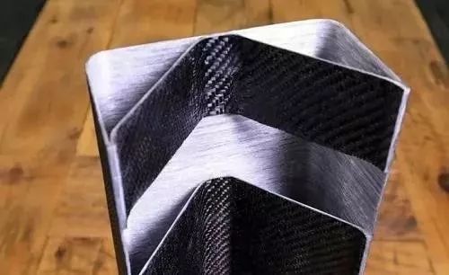 连续纤维增材制造技术或将颠覆航空复合材料结构件生产模式